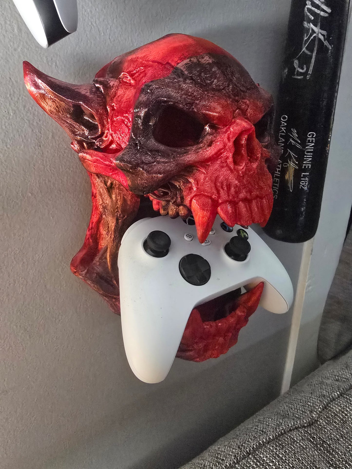 Orc Controller Holder PS5 & Xbox Compatible